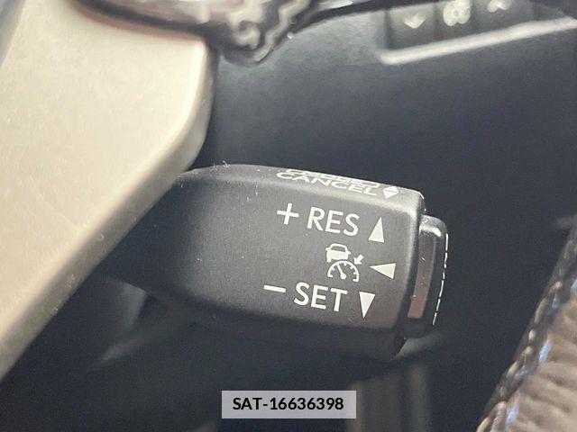 Lexus RC F 2016-09 7786616-19