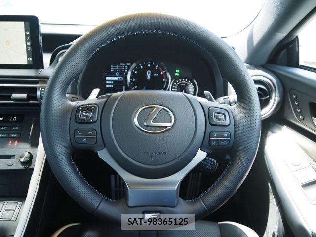 Lexus RC F 2024-07 8562478-15