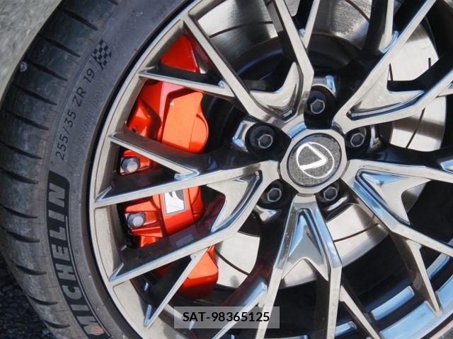 Lexus RC F 2024-07 8562478-8