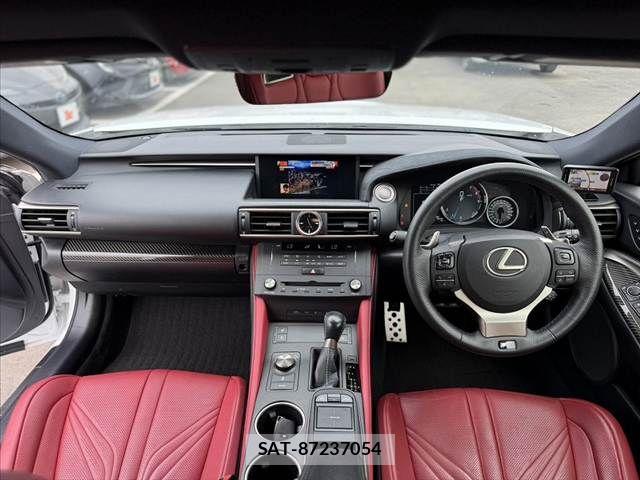 Lexus RC F 2015-04 8627518-1