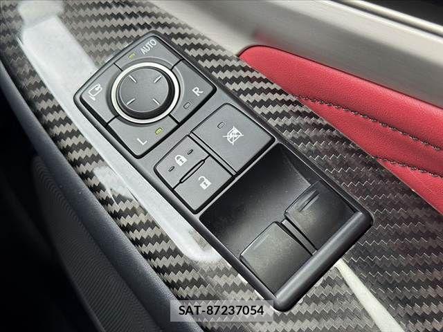 Lexus RC F 2015-04 8627518-23