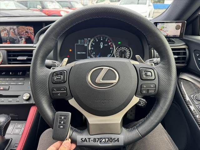 Lexus RC F 2015-04 8627518-6