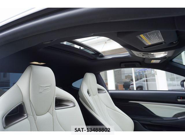Lexus RC F 2017-03 8666425-21