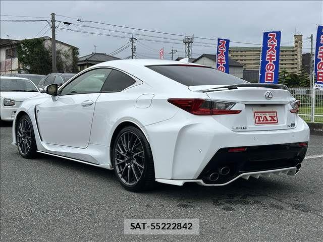 Lexus RC F 2015-07 8743498-2