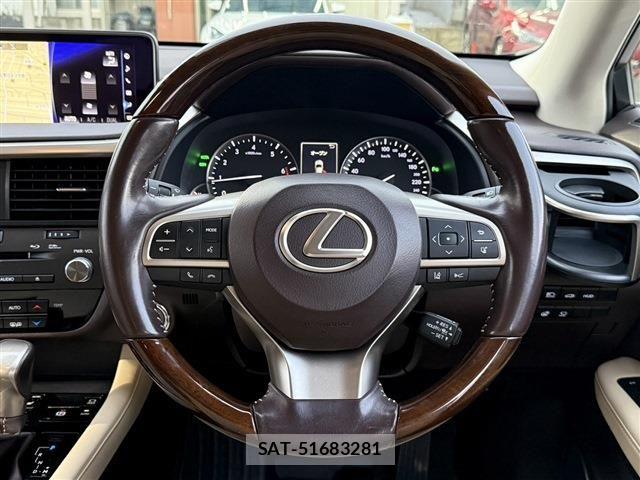 Lexus RX 2016-04 6011854-17