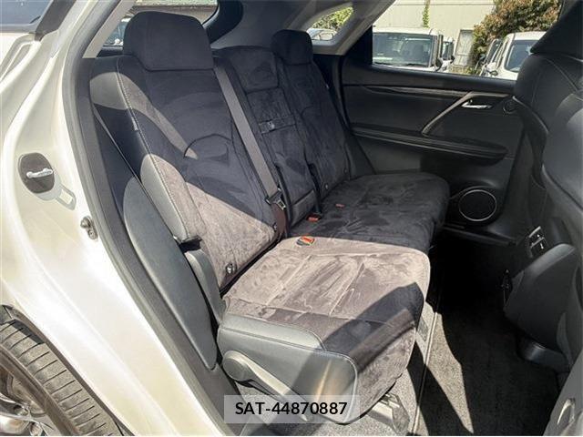 Lexus RX 2017-11 6676715-9