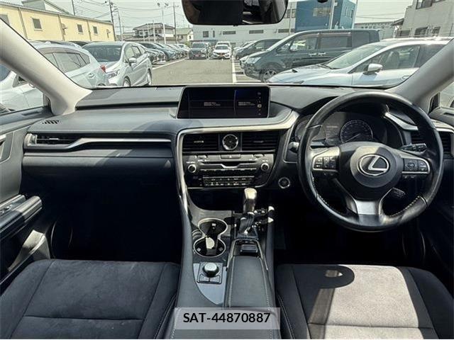 Lexus RX 2017-11 6676715-11