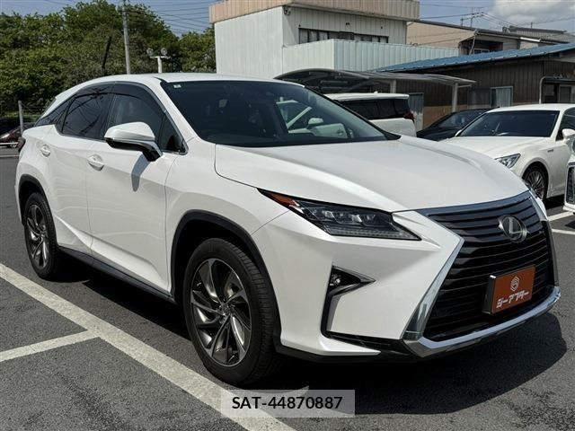 Lexus RX 2017-11 6676715-12