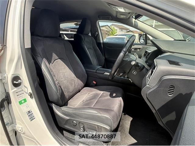 Lexus RX 2017-11 6676715-8