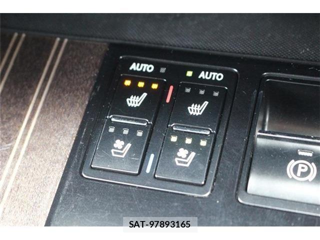 Lexus RX 2017-01 7221114-4