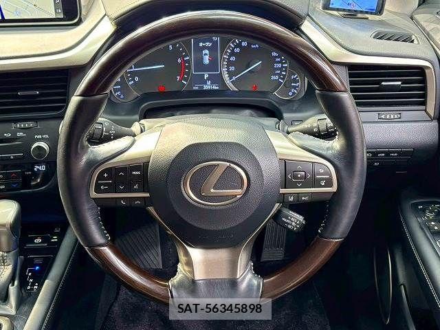 Lexus RX 2017-06 7251357-12