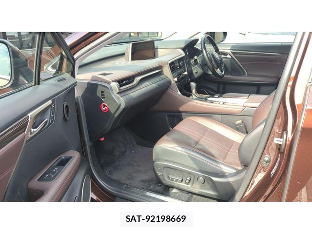 Lexus RX 2016-08 7251362-10