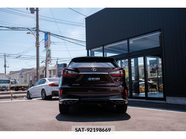 Lexus RX 2016-08 7251362-2