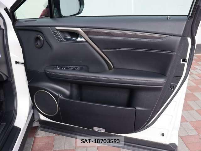 Lexus RX 2016-12 7328082-25
