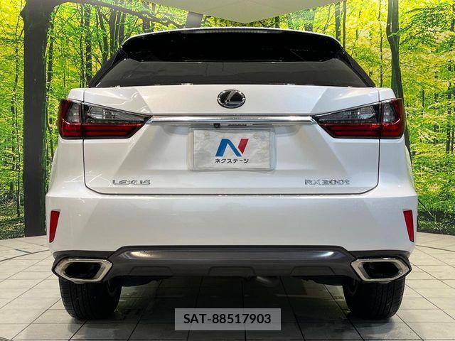 Lexus RX 2016-10 7617718-14