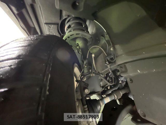 Lexus RX 2016-10 7617718-19