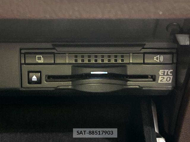 Lexus RX 2016-10 7617718-6
