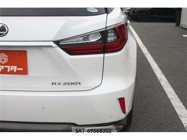 Lexus RX 2017-05 7725180-13