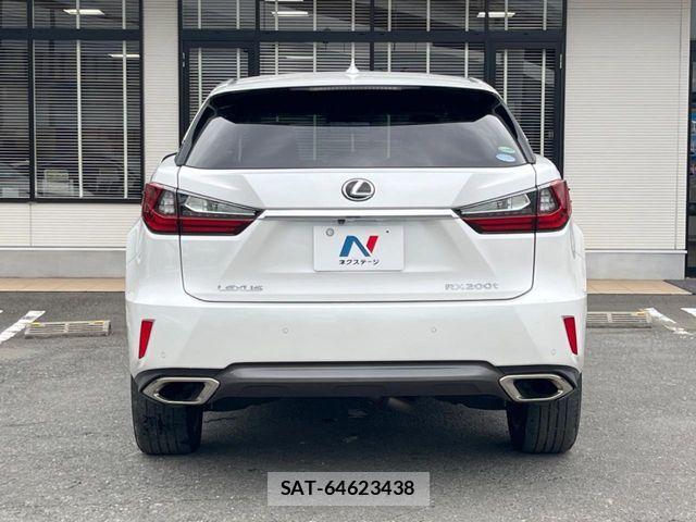 Lexus RX 2016-05 7877443-15