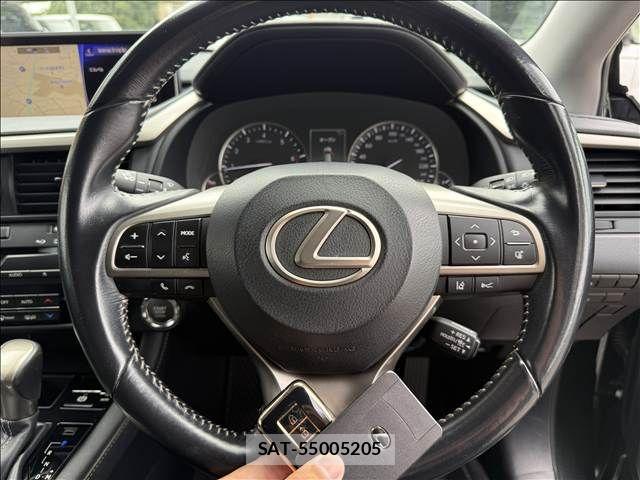 Lexus RX 2015-10 7902873-17