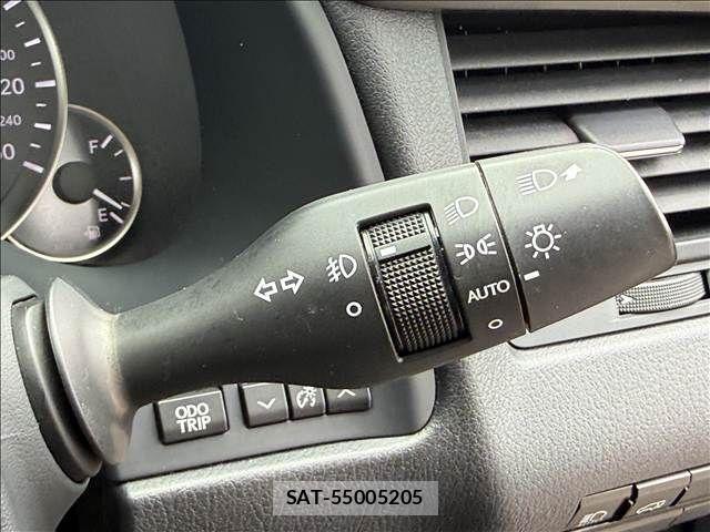 Lexus RX 2015-10 7902873-26