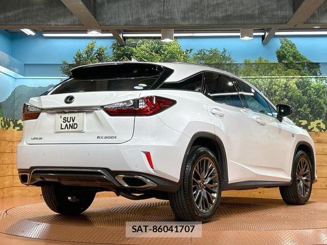Lexus RX 2017-04 8100189-16