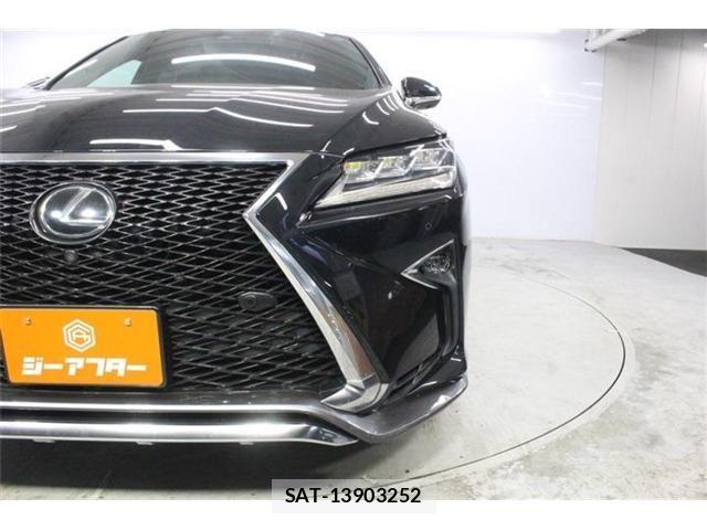 Lexus RX 2017-11 8208452-13