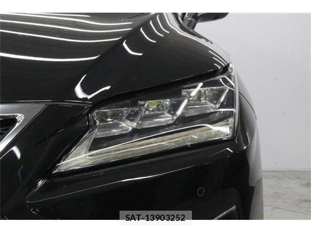 Lexus RX 2017-11 8208452-14
