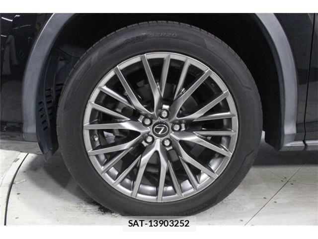 Lexus RX 2017-11 8208452-23
