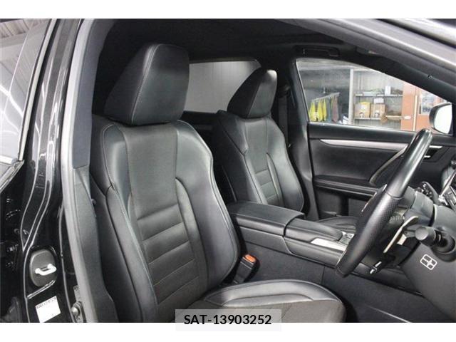Lexus RX 2017-11 8208452-26