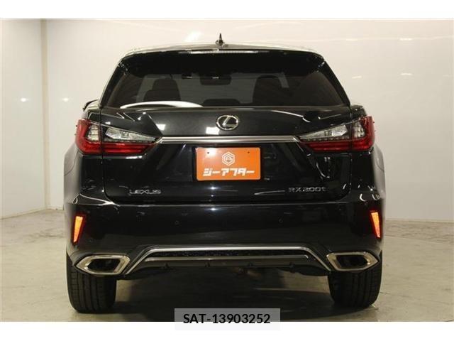 Lexus RX 2017-11 8208452-5