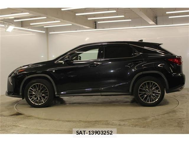 Lexus RX 2017-11 8208452-7