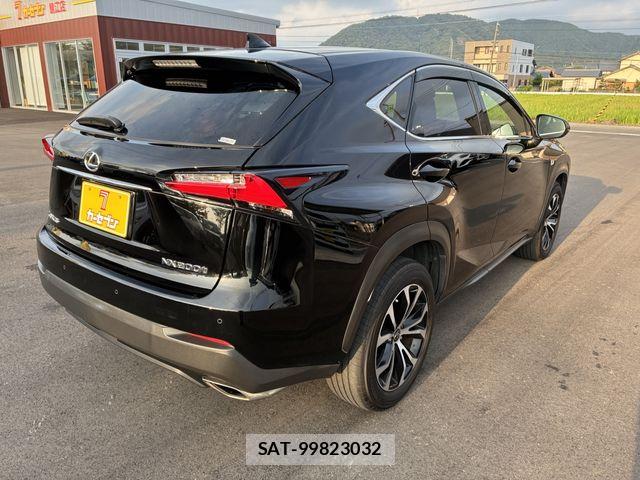 Lexus RX 2015-08 8315221-7