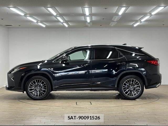 Lexus RX 2017-06 8627517-16