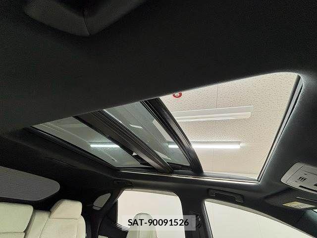 Lexus RX 2017-06 8627517-4