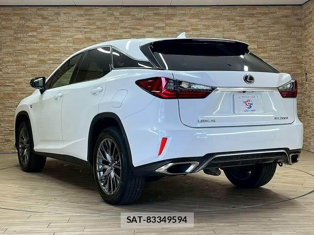Lexus RX 2016-10 3907236-15