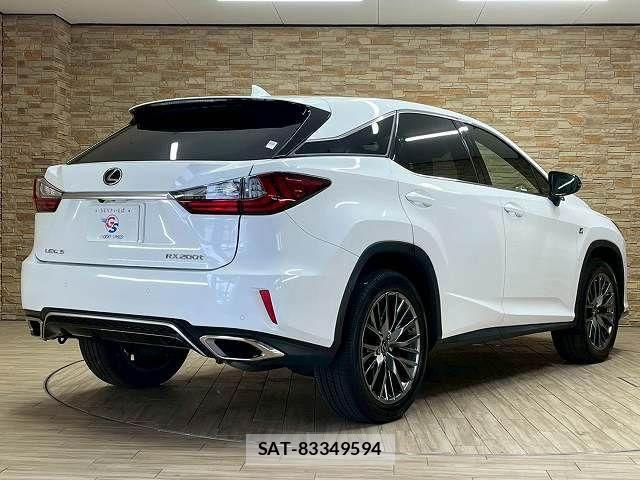 Lexus RX 2016-10 3907236-16