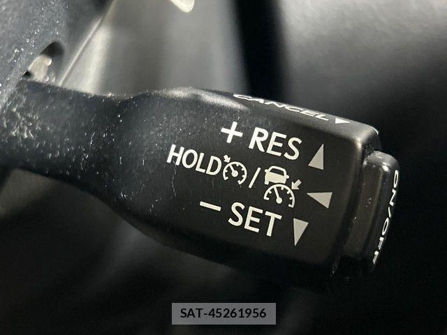 Lexus RX 2016-07 6612930-9