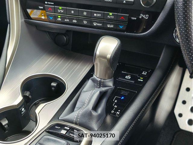 Lexus RX 2016-12 6716562-14