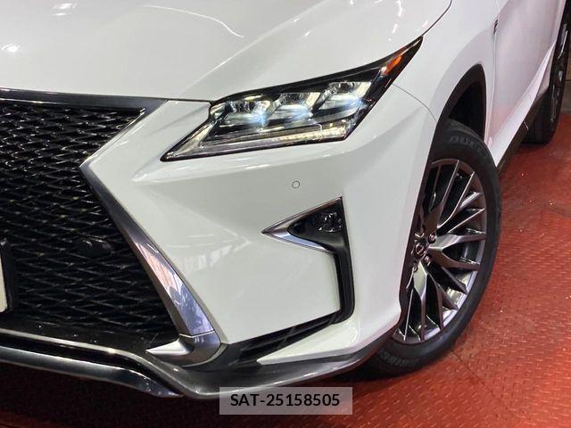 Lexus RX 2016-04 6815740-11