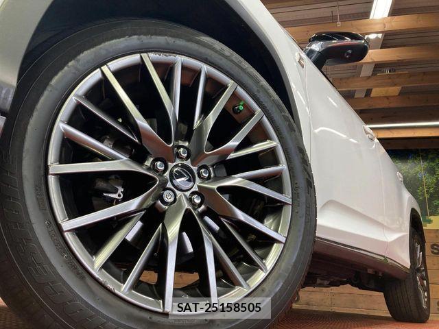 Lexus RX 2016-04 6815740-12