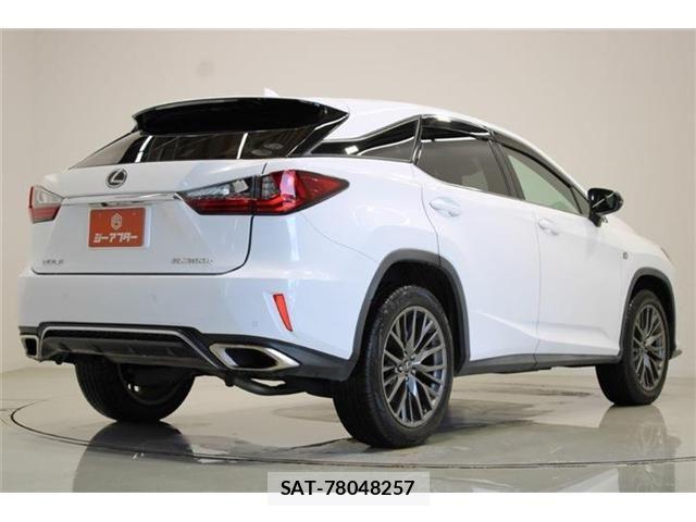 Lexus RX 2016-02 6907827-12