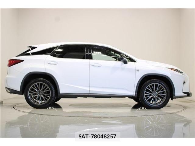 Lexus RX 2016-02 6907827-13