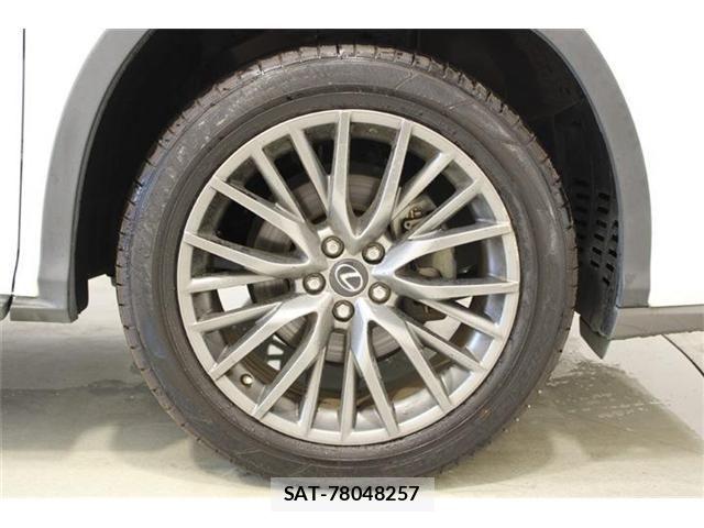 Lexus RX 2016-02 6907827-22