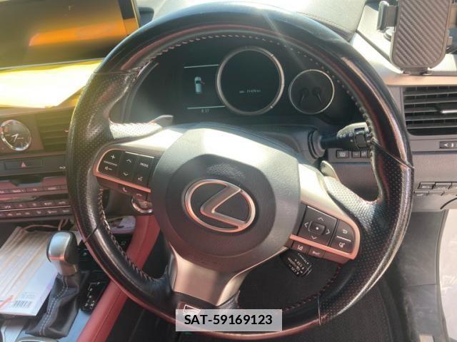 Lexus RX 2015-11 6995194-16