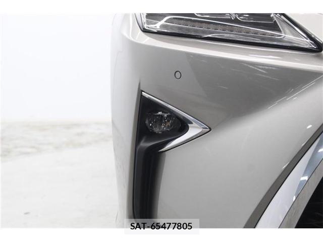 Lexus RX 2016-01 7221107-12