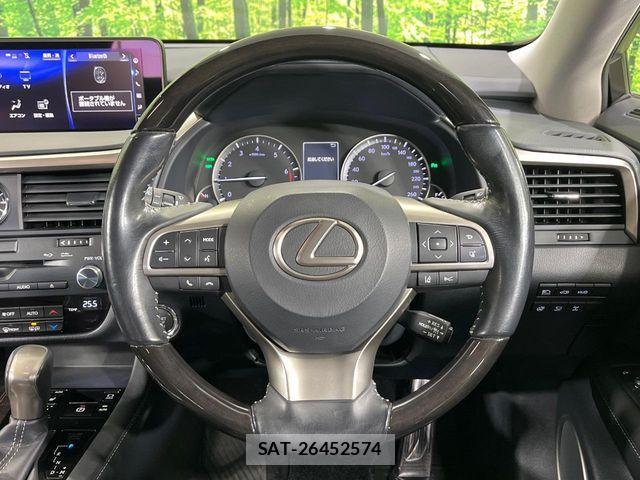Lexus RX 2016-06 7221116-10