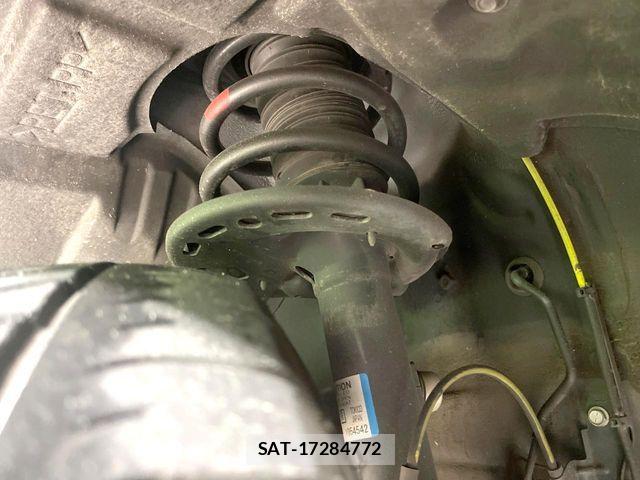 Lexus RX 2016-04 7251358-19