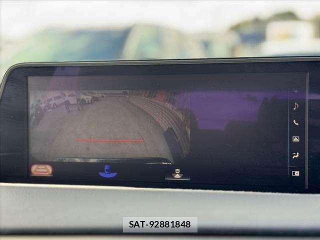 Lexus RX 2016-02 7328083-22
