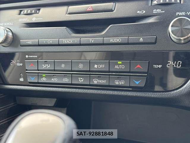 Lexus RX 2016-02 7328083-3